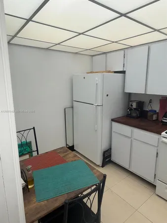 $910,000 | 201 Crandon Boulevard, Unit 932, Key Biscayne, FL 33149
