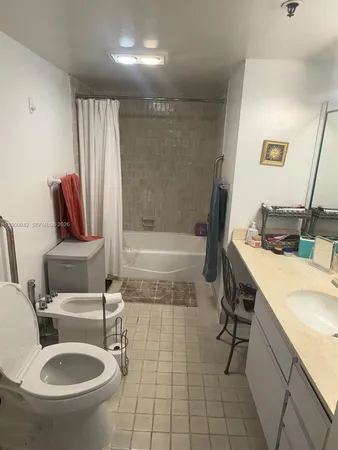$910,000 | 201 Crandon Boulevard, Unit 932, Key Biscayne, FL 33149
