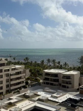 $910,000 | 201 Crandon Boulevard, Unit 932, Key Biscayne, FL 33149