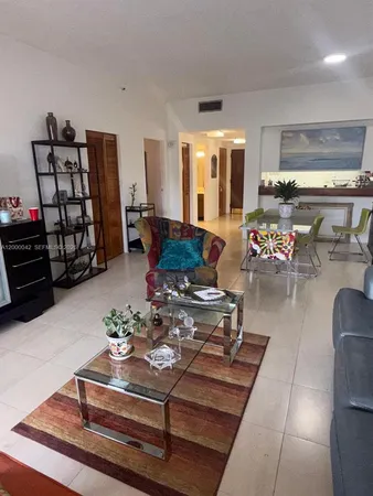 $910,000 | 201 Crandon Boulevard, Unit 932, Key Biscayne, FL 33149