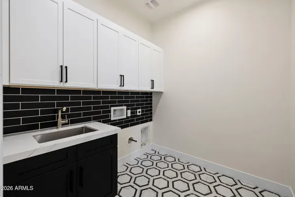 $1,299,000 | 940 North Waters Edge Way, Prescott, AZ 86303