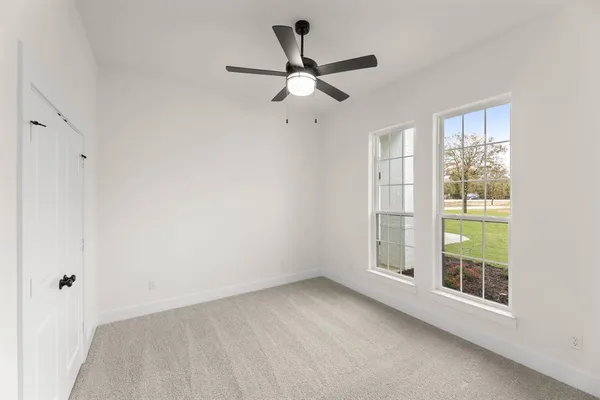 $599,700 | 1027 Arbor Hills, Poolville, TX 76487