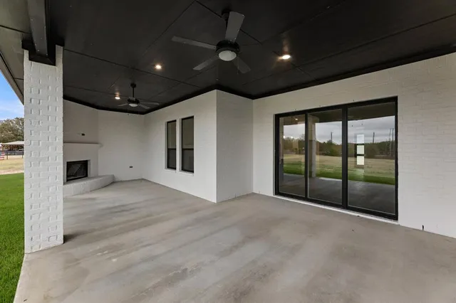 $599,900 | 1027 Arbor Hills, Poolville, TX 76487