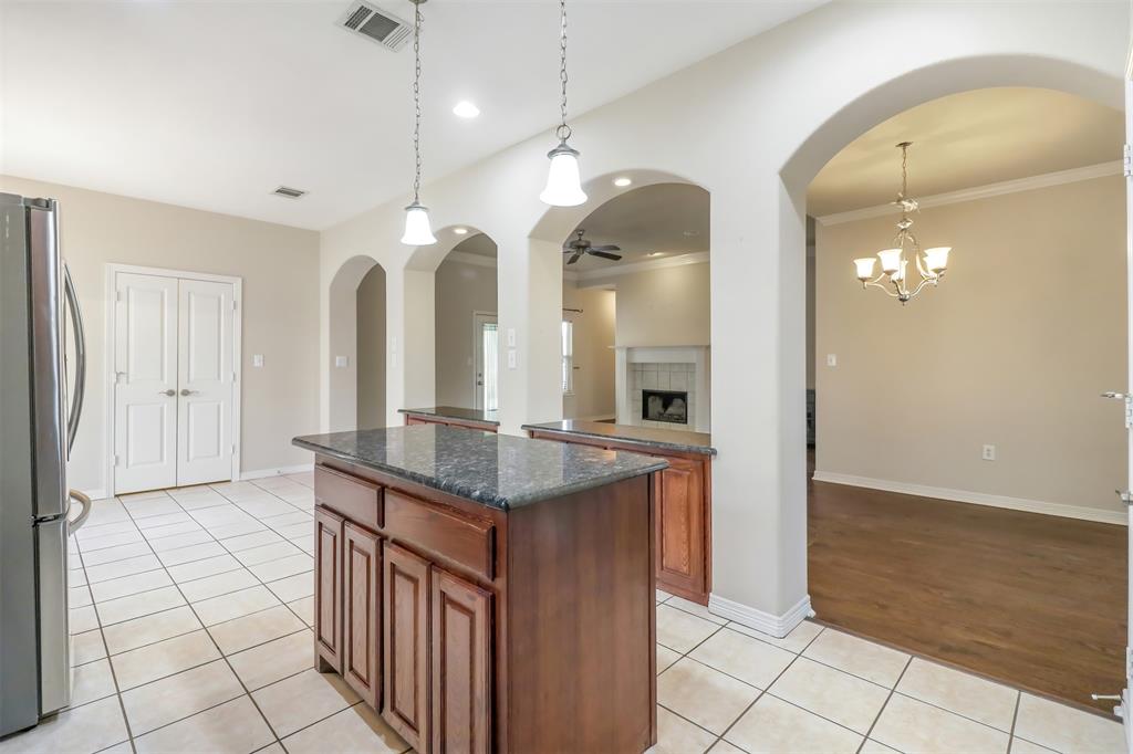 102 Whipperwill Way Red Oak, TX 75154 - Photo 8 of 39