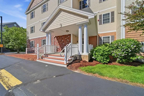 $325,000 | 65 Fordway Extension, Unit 3110, Derry, NH 03038