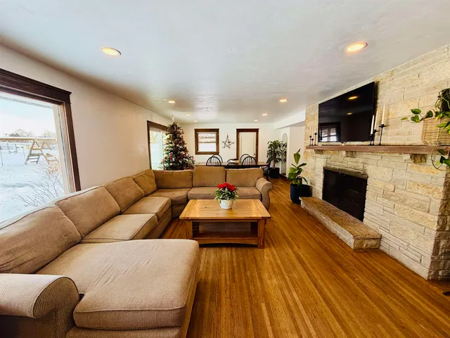 $389,900 | 726 28th Avenue, Monroe, WI 53566