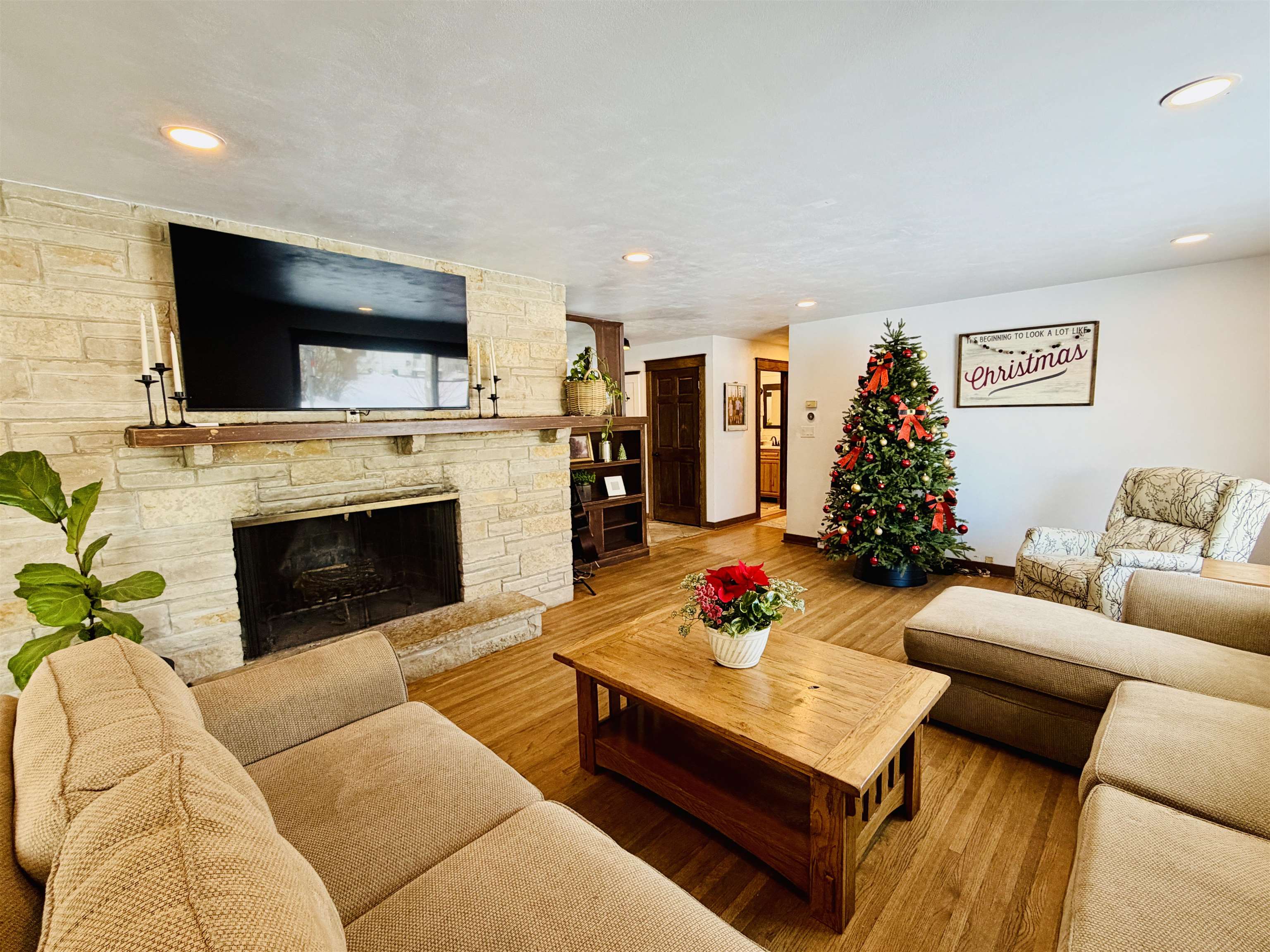 726 28th Avenue Monroe, WI 53566 - Photo 32 of 62