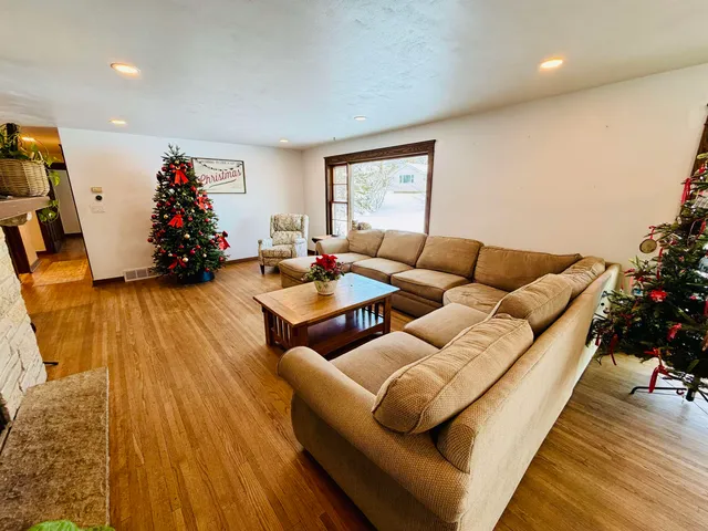 $389,900 | 726 28th Avenue, Monroe, WI 53566