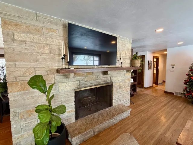 $389,900 | 726 28th Avenue, Monroe, WI 53566