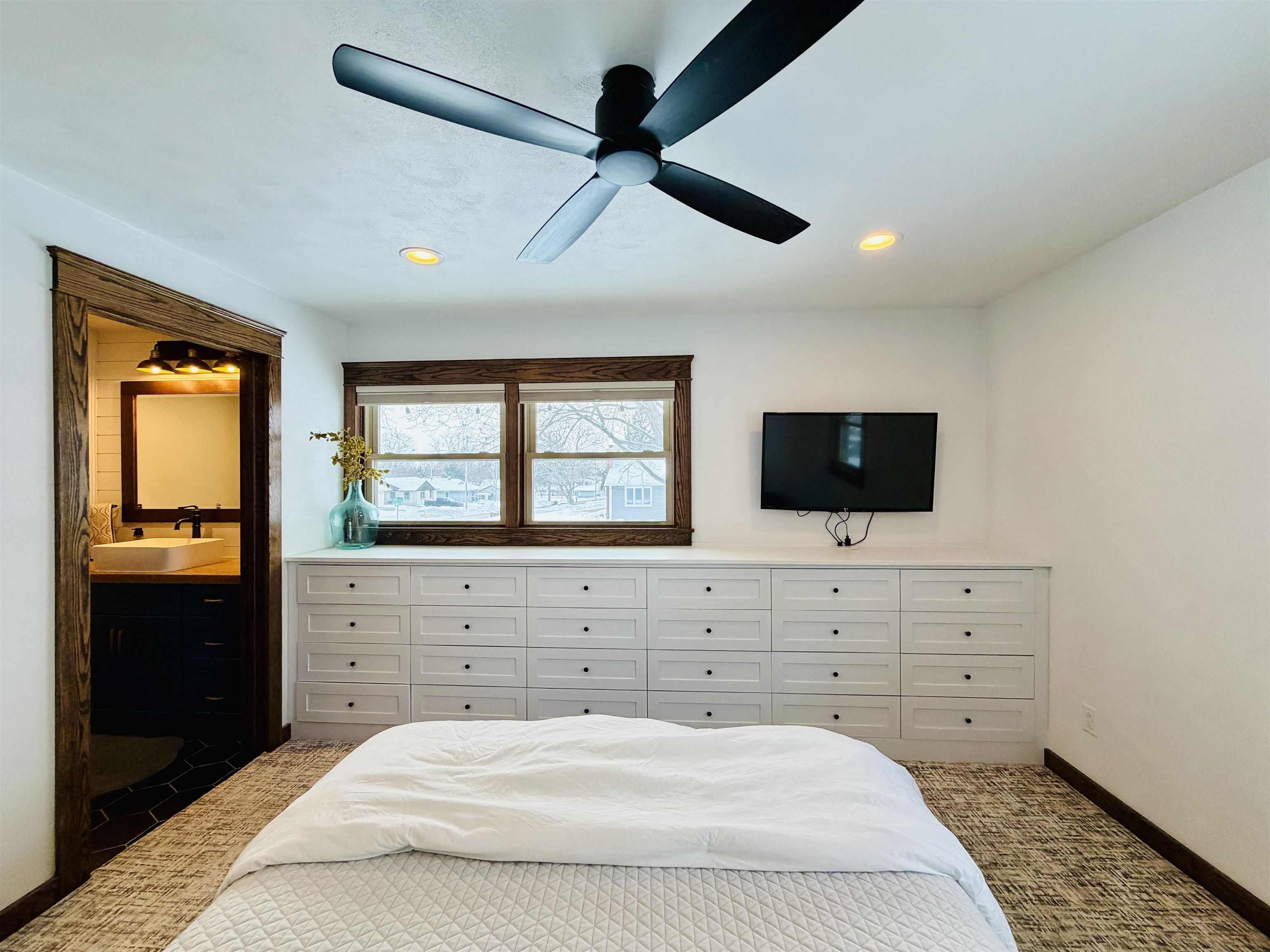 726 28th Avenue Monroe, WI 53566 - Photo 43 of 62