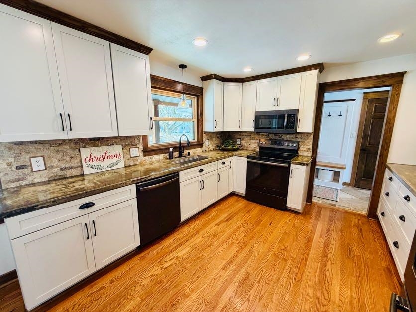 726 28th Avenue Monroe, WI 53566 - Photo 9 of 62