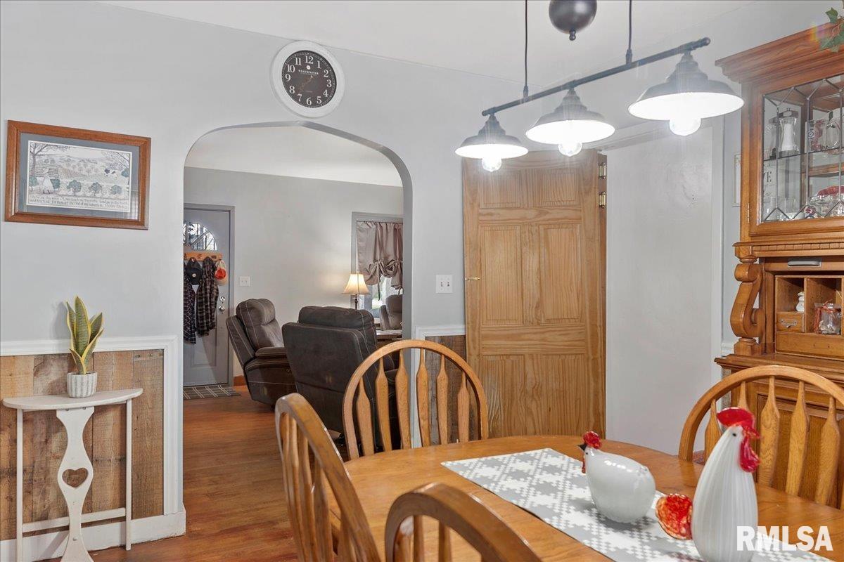313 South Walnut Street Buffalo, IL 62515 - Photo 12 of 46