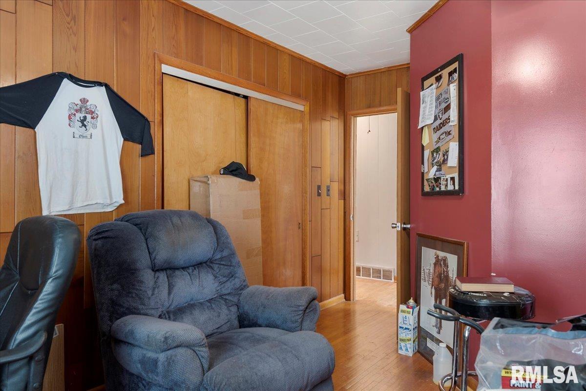 313 South Walnut Street Buffalo, IL 62515 - Photo 23 of 46