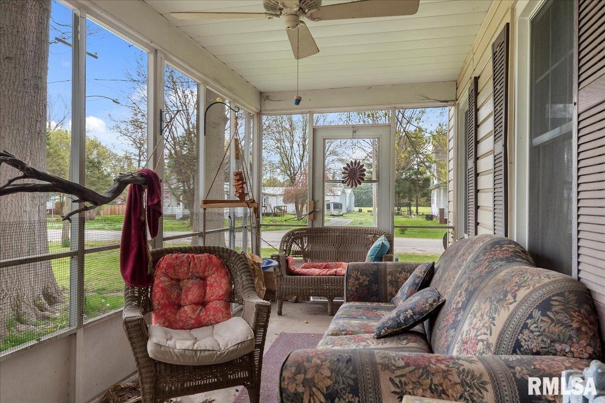 313 South Walnut Street Buffalo, IL 62515 - Photo 31 of 46