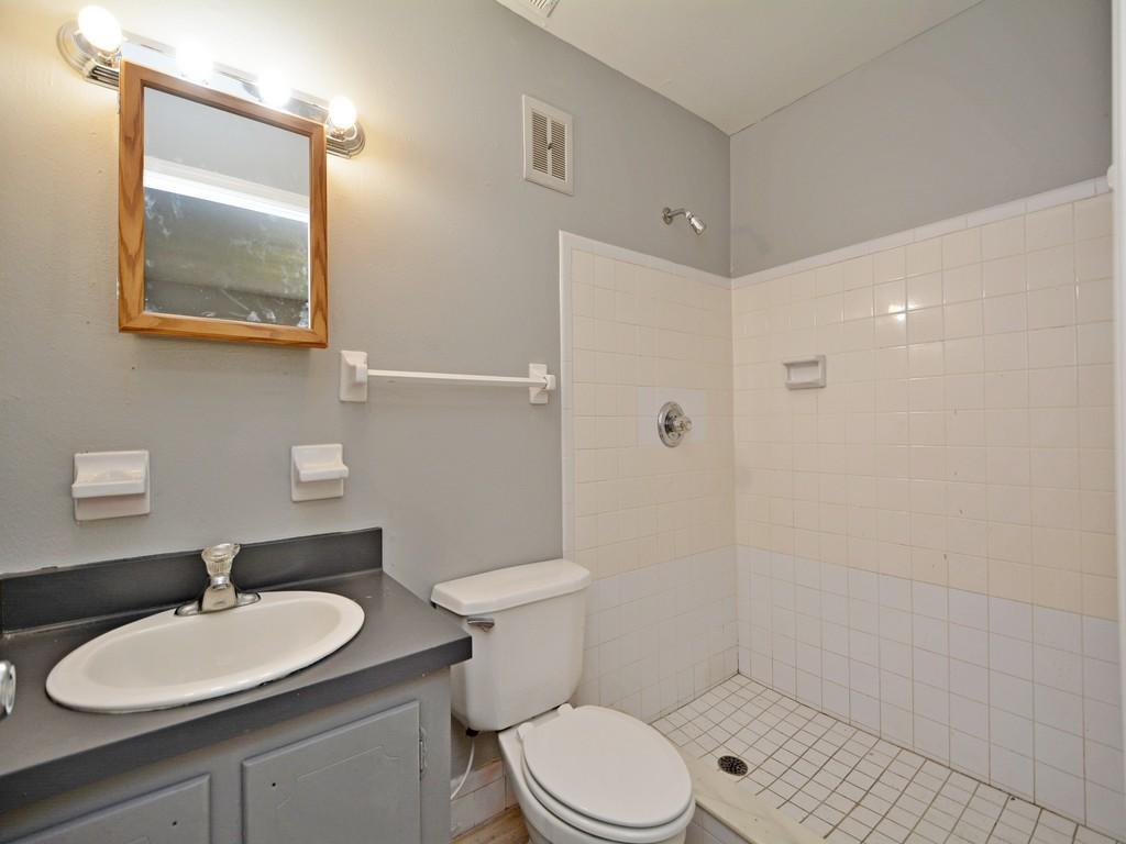 4111 Raney Road, Unit 14 Titusville, FL 32780 - Photo 17 of 40 Raney 1 Master Bath