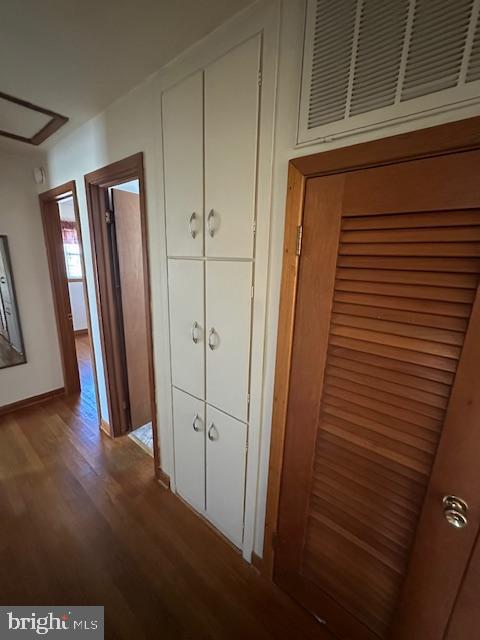 307 Deacon Road Fredericksburg, VA 22405 - Photo 26 of 36 Hallway with linen cabinets