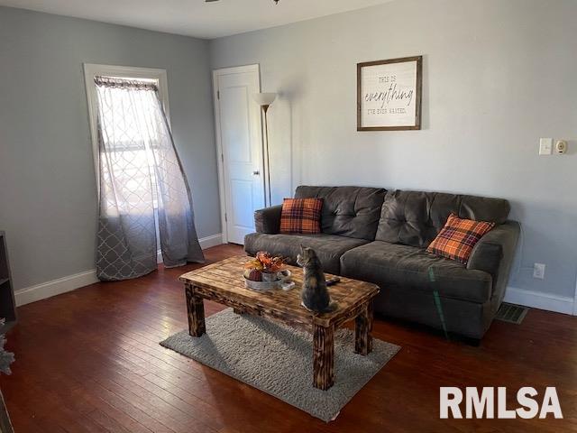 2644 South 4th Street Springfield, IL 62703 - Photo 3 of 12