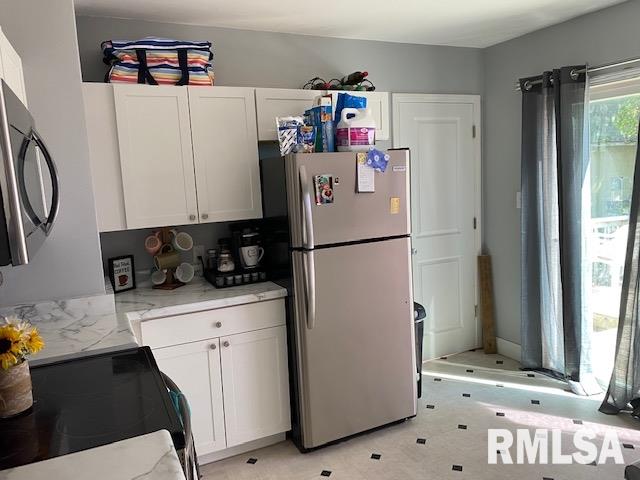 2644 South 4th Street Springfield, IL 62703 - Photo 7 of 12