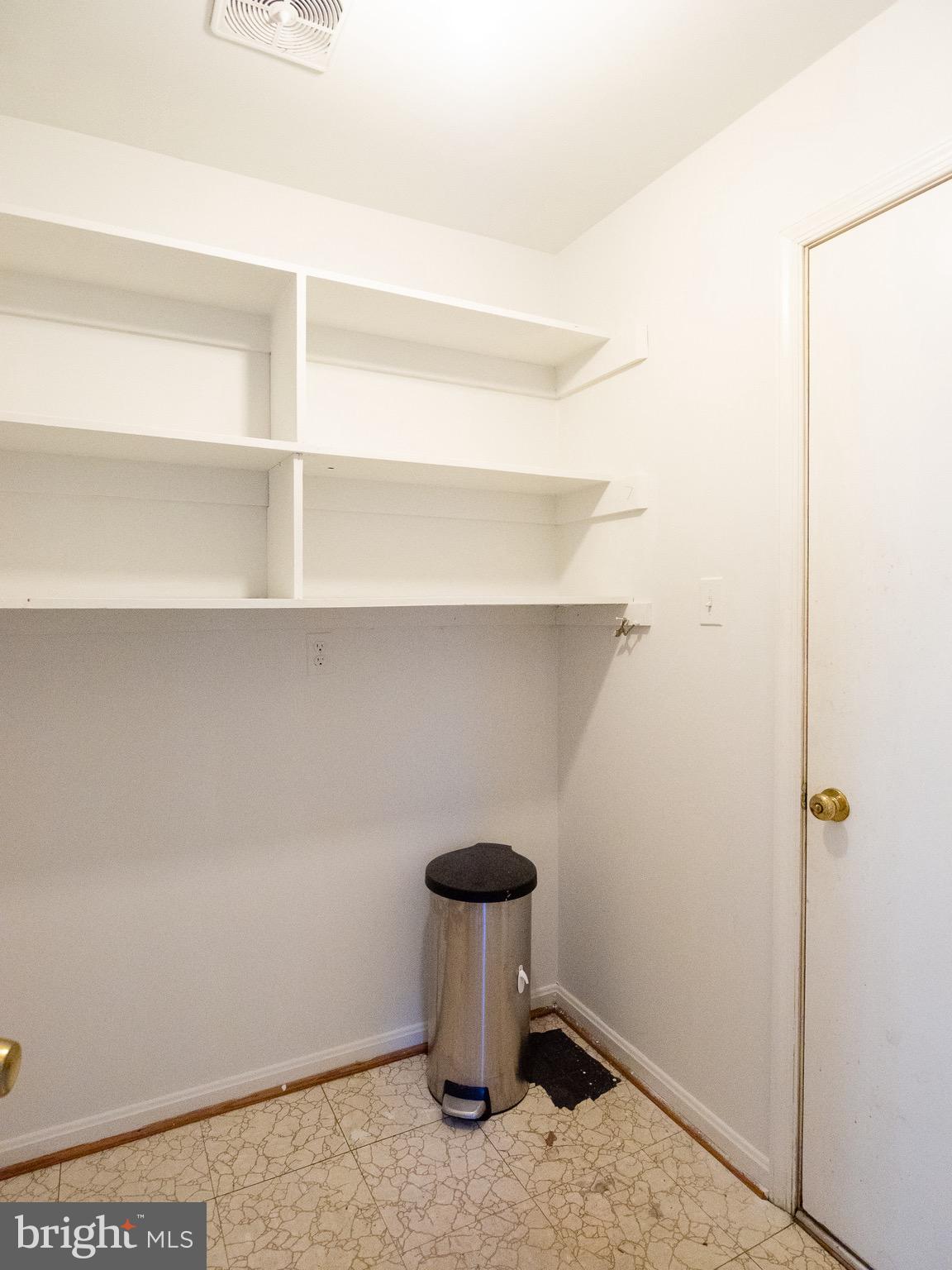 1600 Winding Waye Lane Silver Spring, MD 20902 - Photo 12 of 25 Gallery Image 12