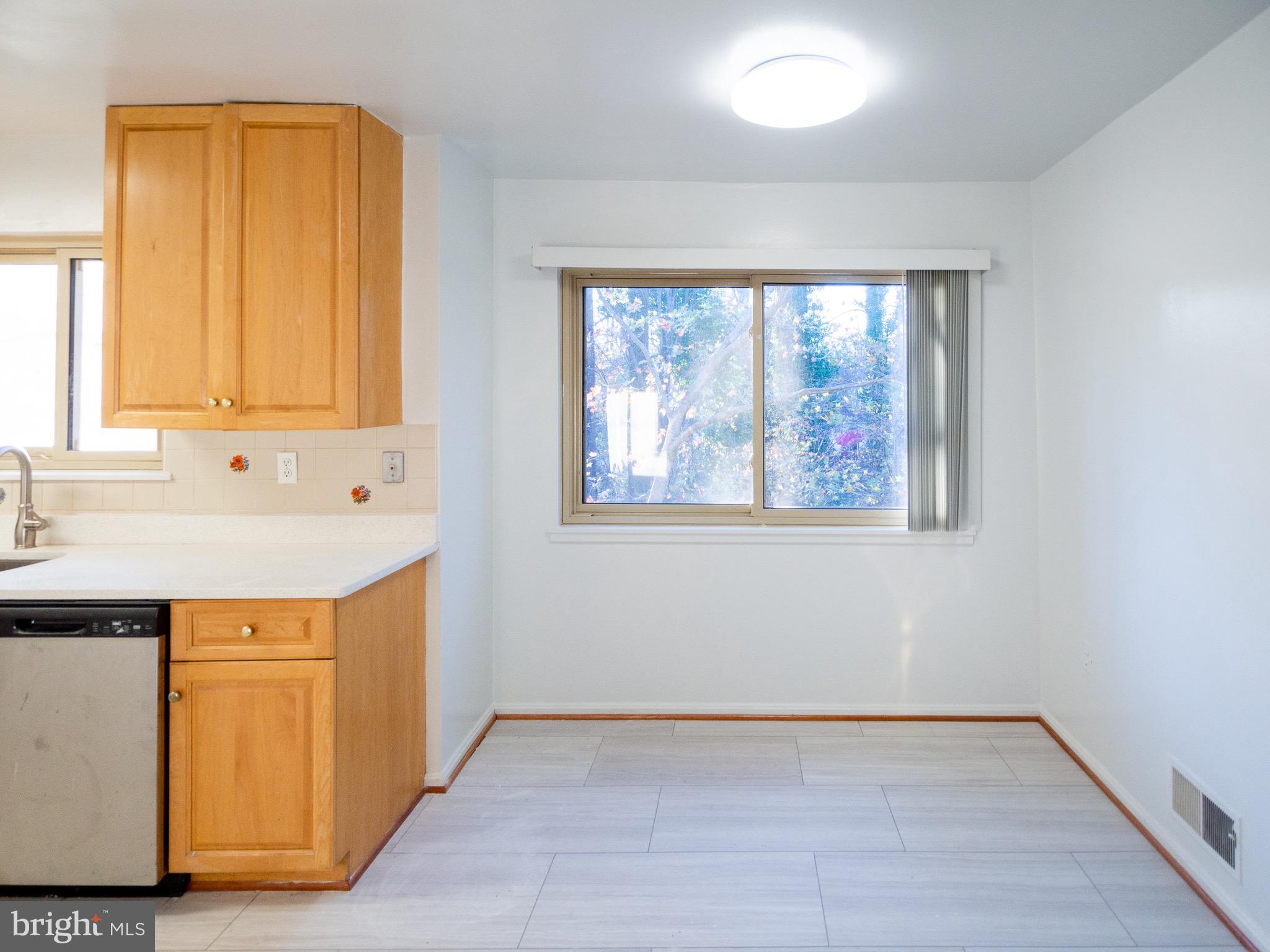 1600 Winding Waye Lane Silver Spring, MD 20902 - Photo 8 of 25 Kitchen