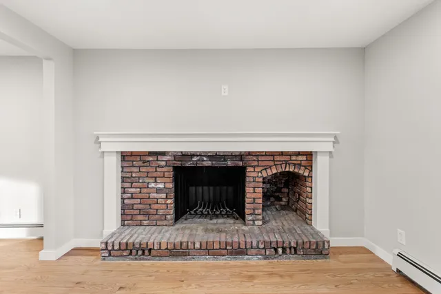 $449,900 | 183 Gold Street, Manchester, NH 03103