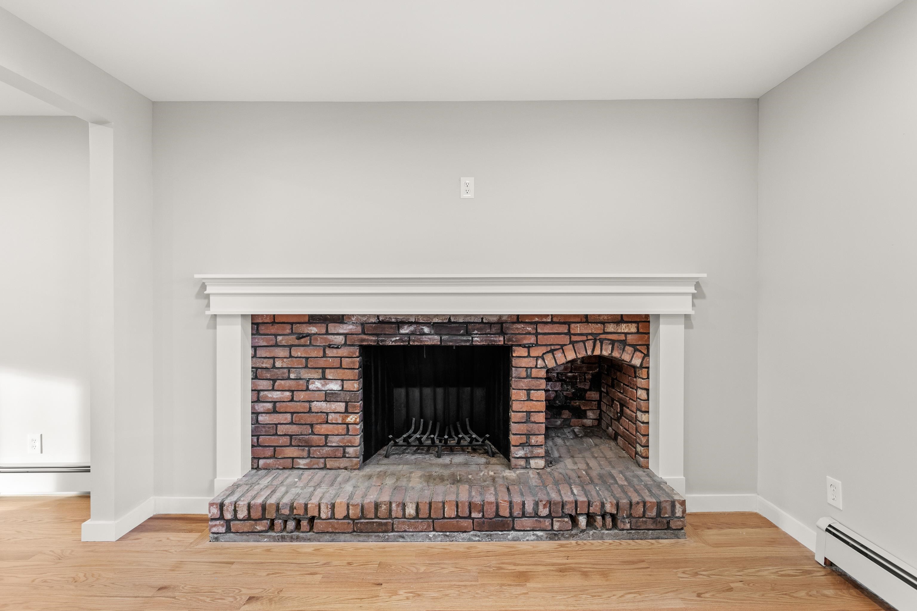 183 Gold Street Manchester, NH 03103 - Photo 11 of 50