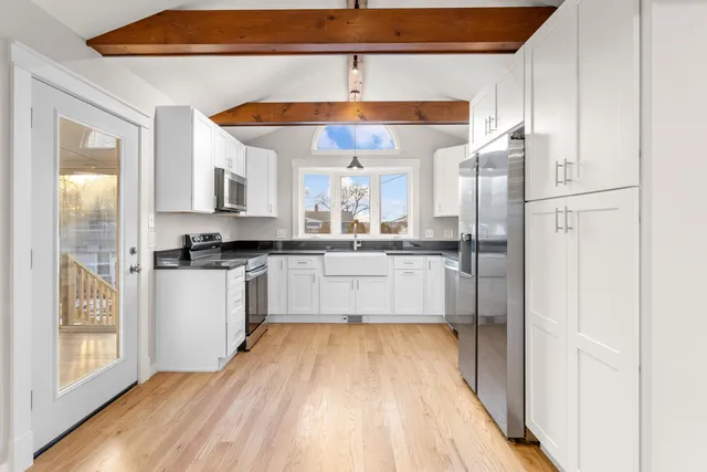 $449,900 | 183 Gold Street, Manchester, NH 03103