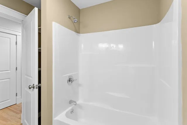 $449,900 | 183 Gold Street, Manchester, NH 03103