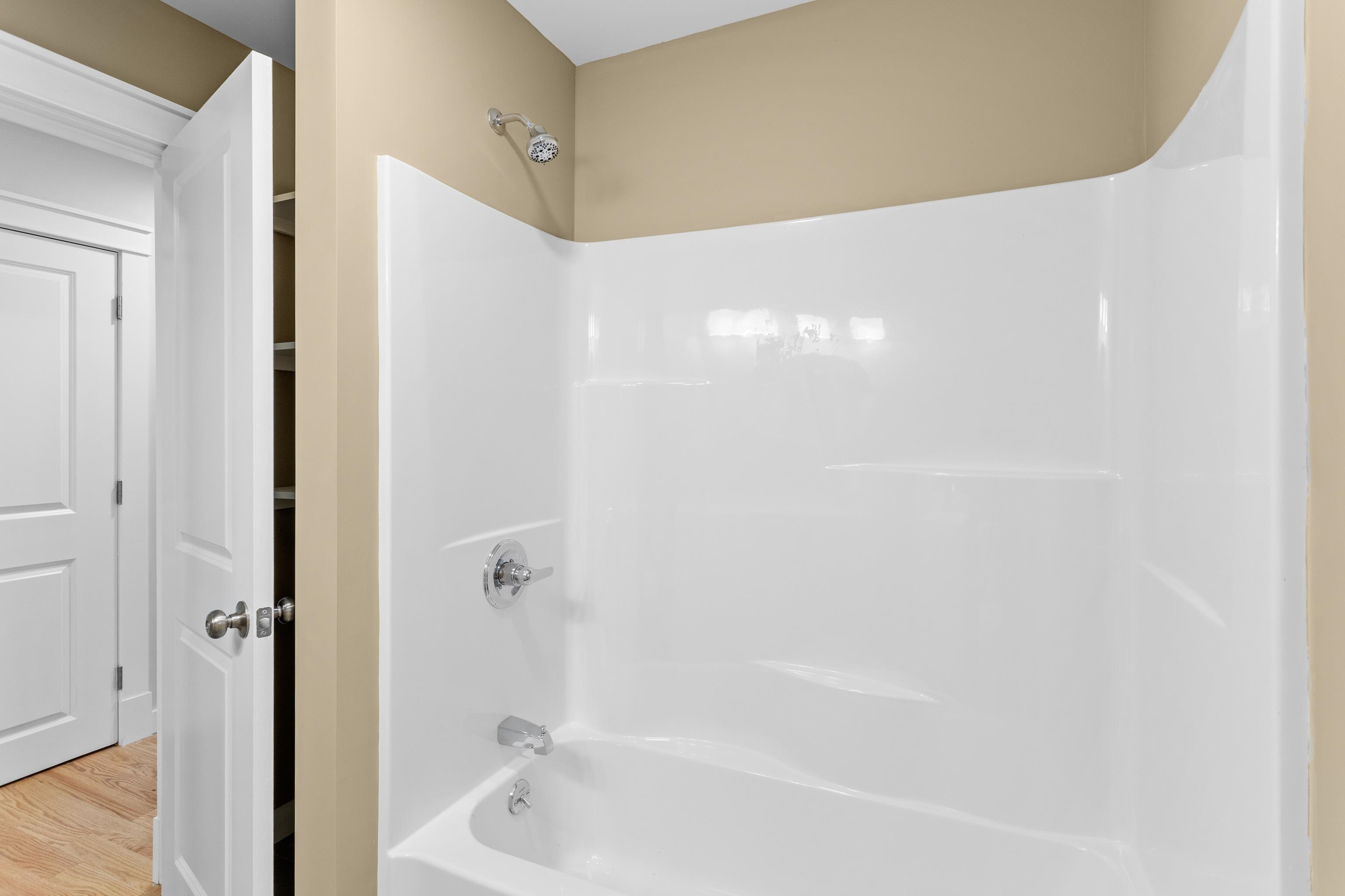 183 Gold Street Manchester, NH 03103 - Photo 31 of 50