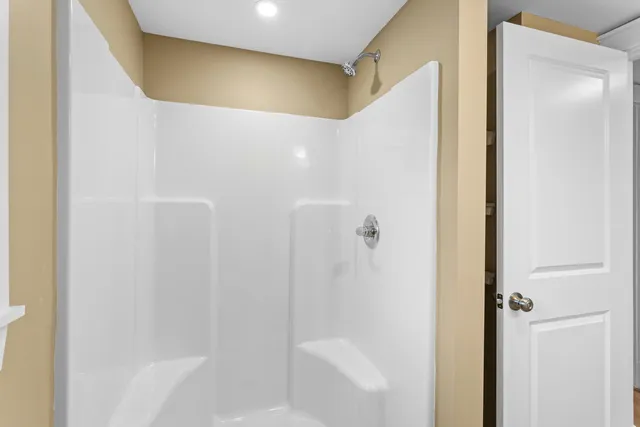 $449,900 | 183 Gold Street, Manchester, NH 03103