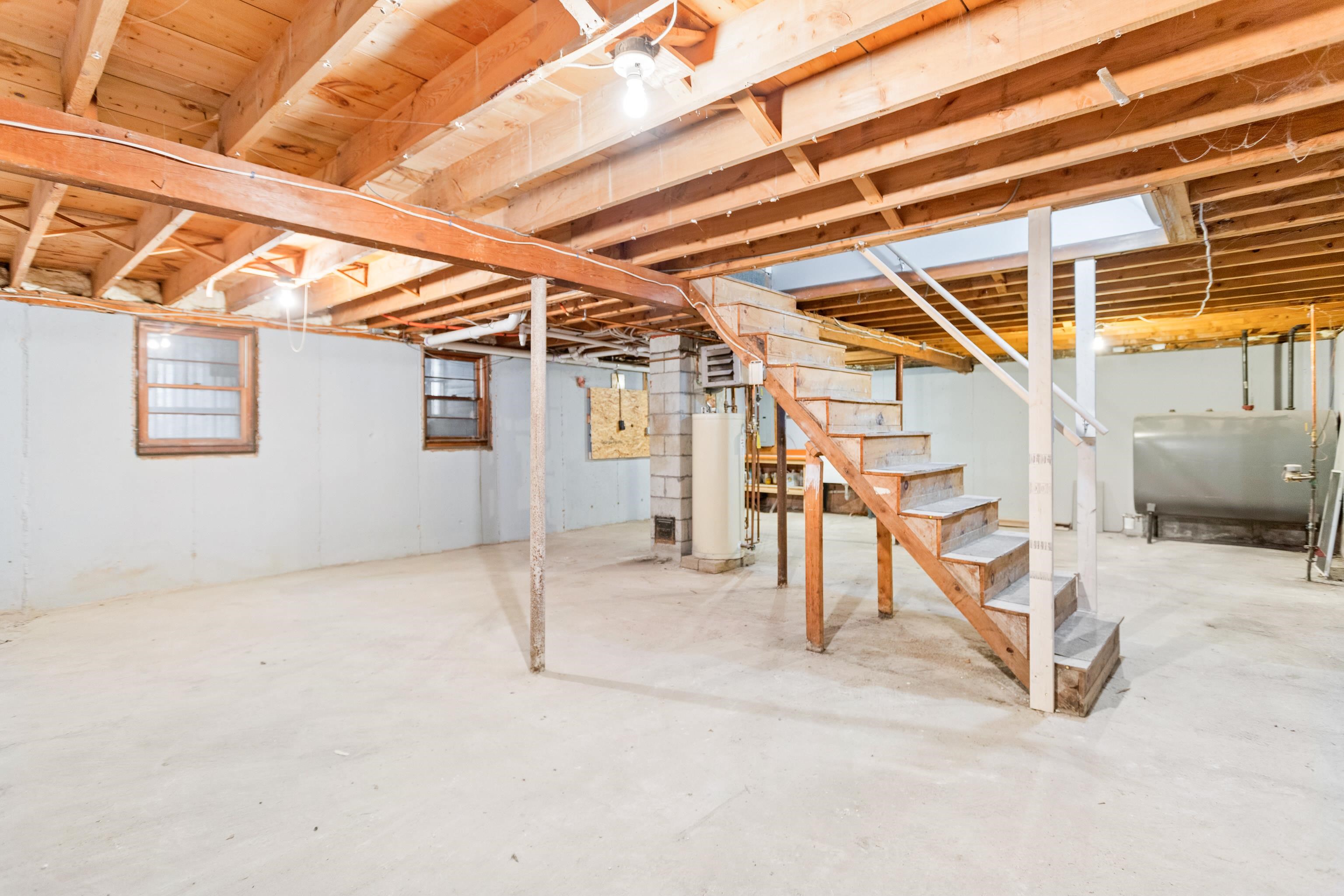 183 Gold Street Manchester, NH 03103 - Photo 49 of 50