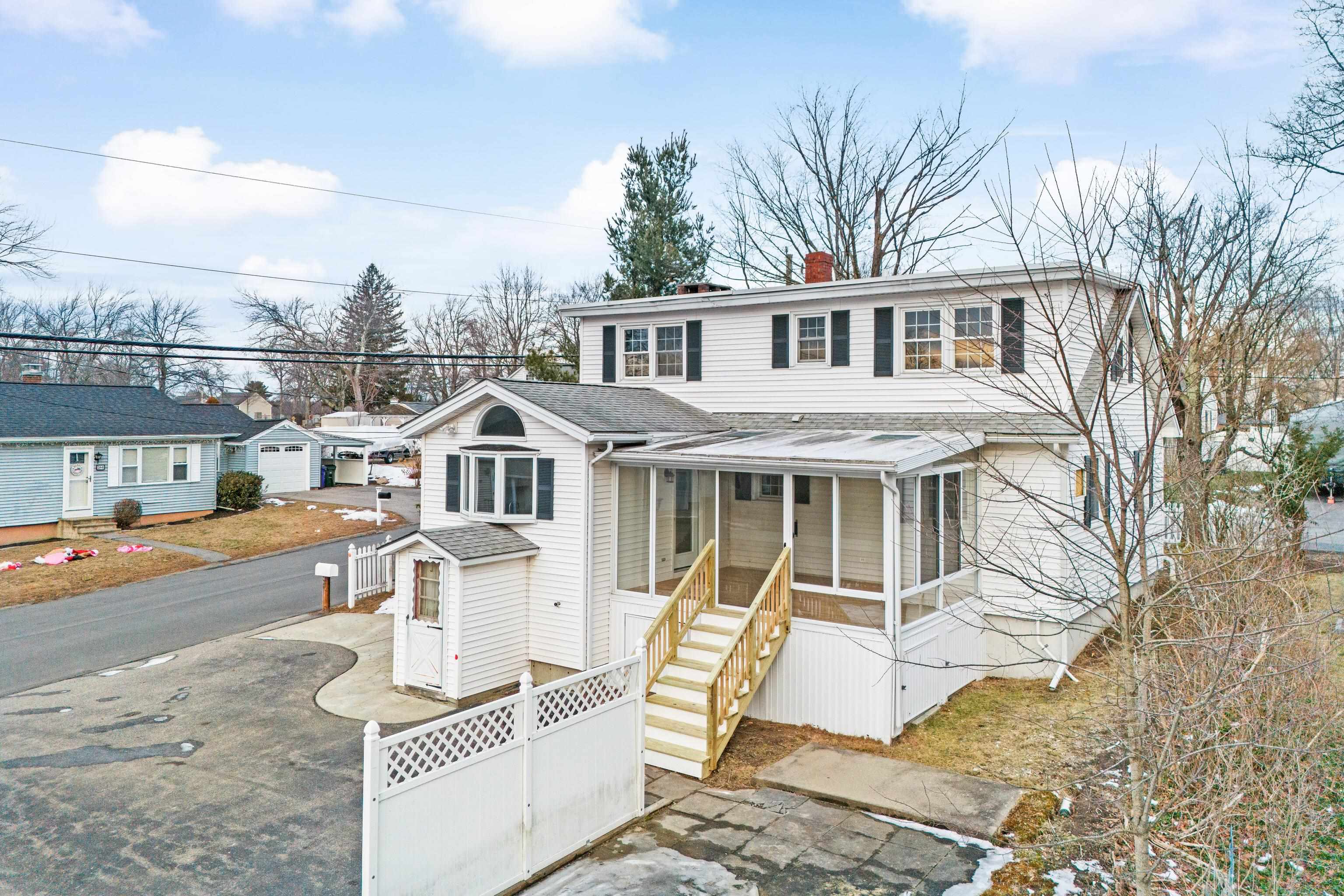 183 Gold Street Manchester, NH 03103 - Photo 6 of 50