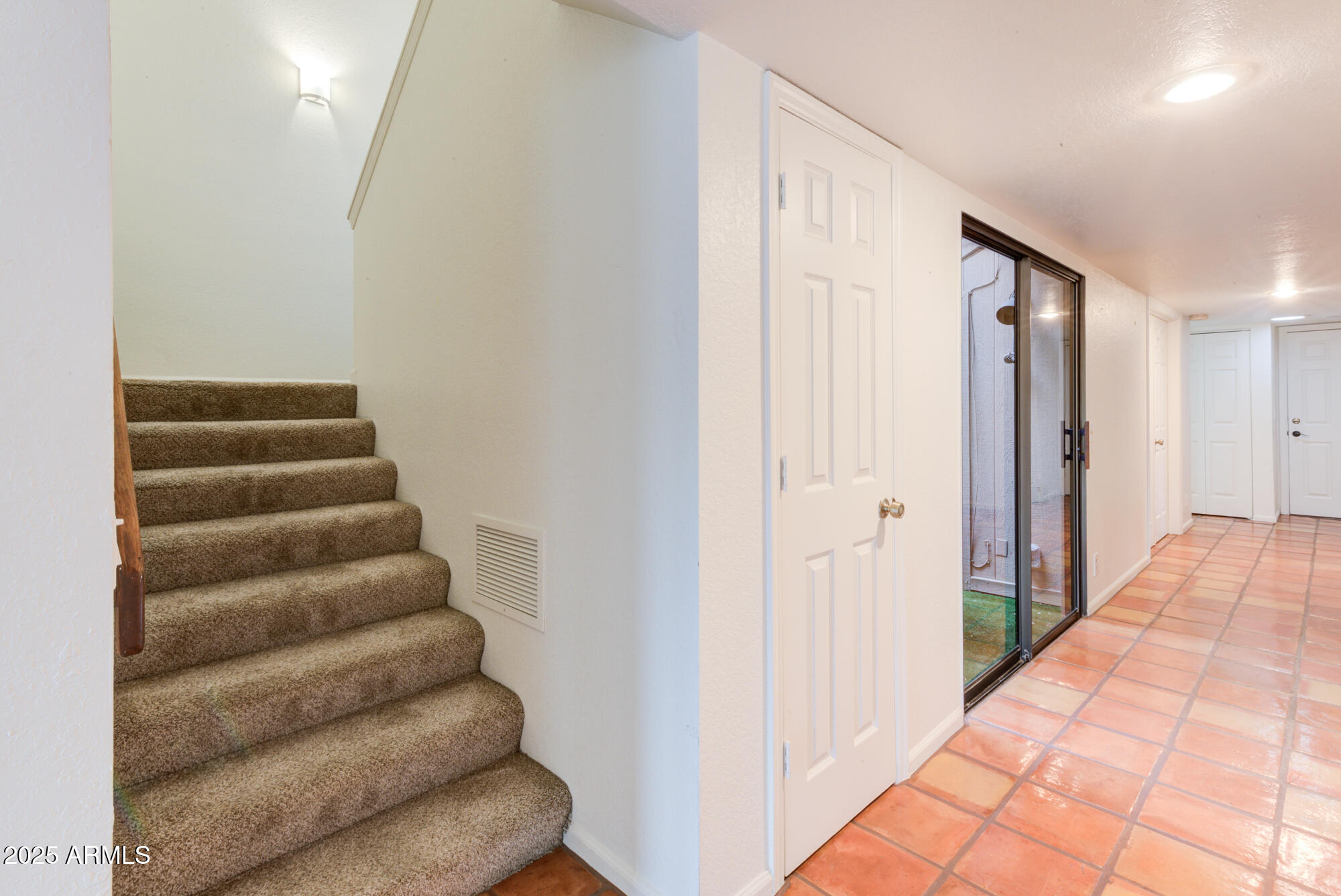 20 East Redondo Drive Tempe, AZ 85282 - Photo 19 of 37 19 Stairs