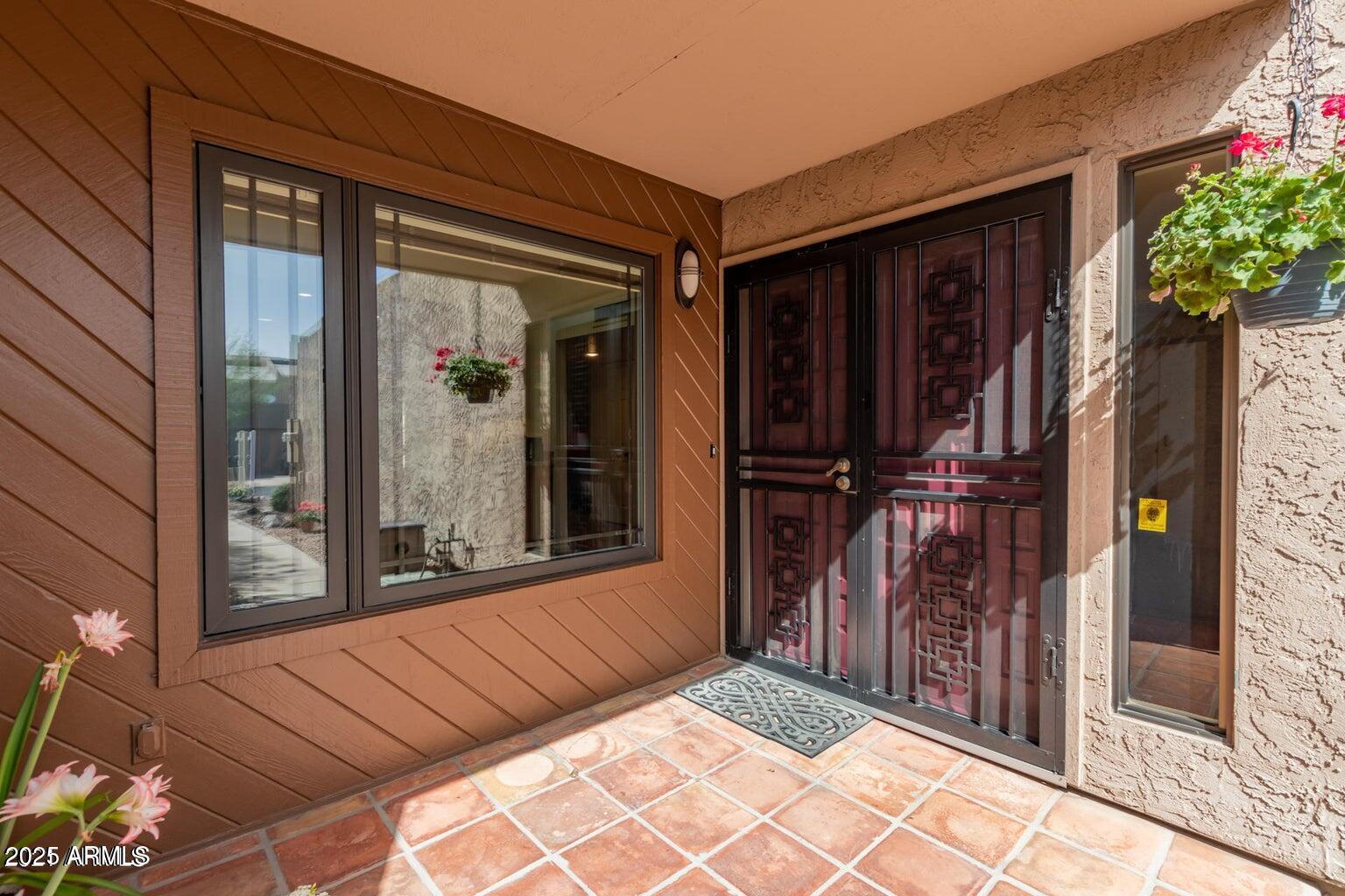 20 East Redondo Drive Tempe, AZ 85282 - Photo 2 of 37 20210304161152173913000000-o