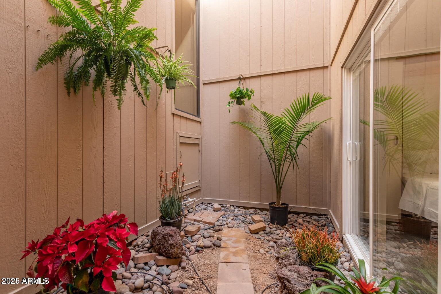 20 East Redondo Drive Tempe, AZ 85282 - Photo 5 of 37 20210304161733399334000000-o