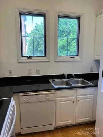 $249,000 | 765 North Alexander Street, Charlotte, NC 28202