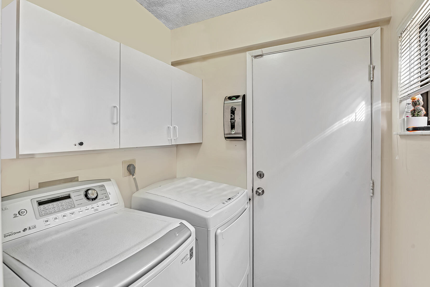 8246 Springview Terrace, Unit C Boca Raton, FL 33496 - Photo 34 of 44 DSC00066