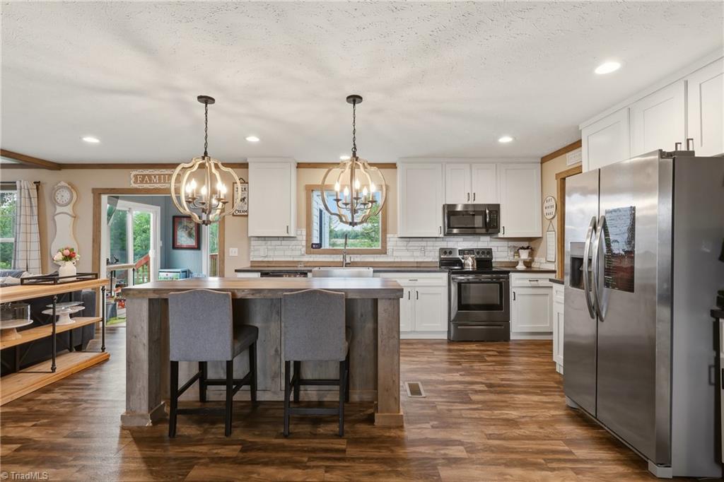 1535 Shaw Road Elon, NC 27244 - Photo 9 of 38 Kitchen
