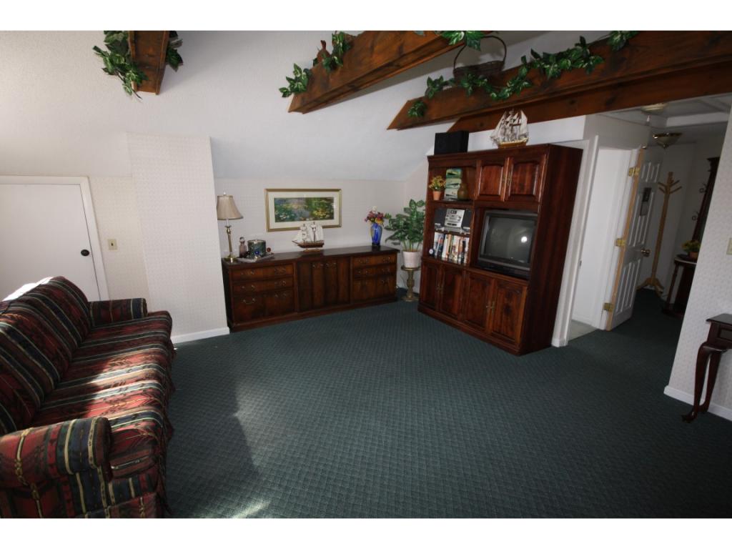 21 Shore Road Somersworth, NH 03878 - Photo 7 of 30 Gallery Image 7