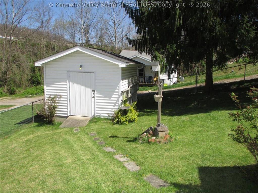 225 Easter Road Nitro, WV 25143 - Photo 24 of 26 Gallery Image 24