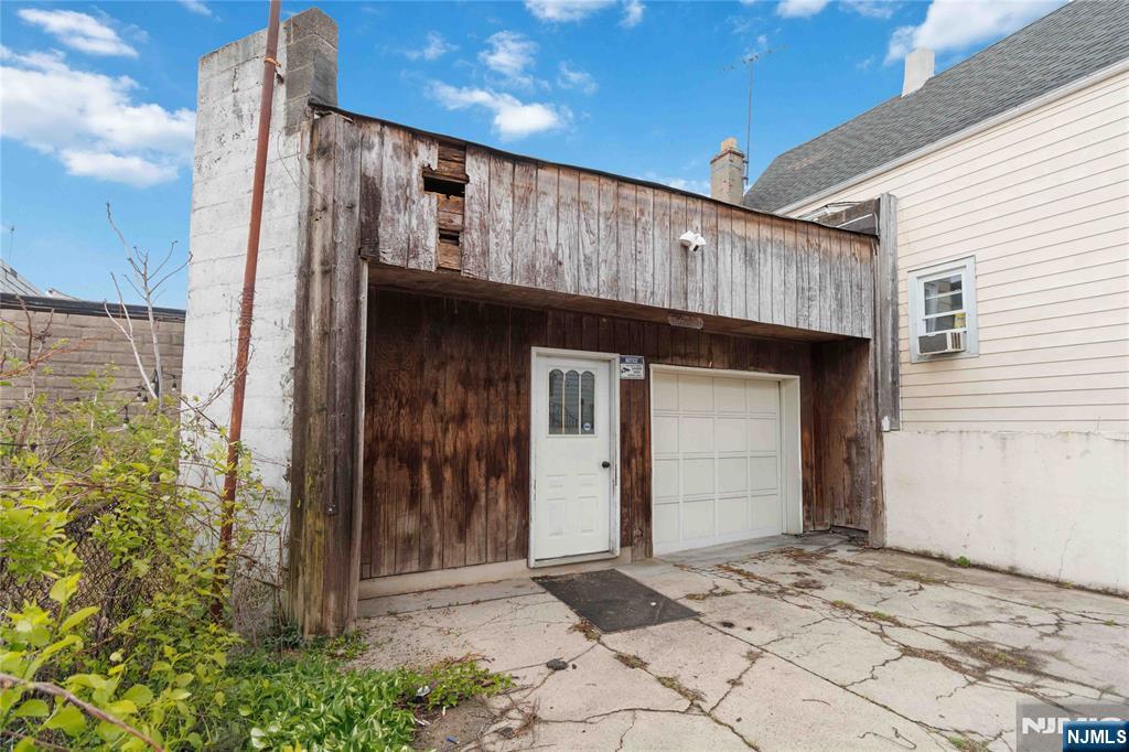 36 Edison Street, Unit 2 Bloomfield, NJ 07003 - Photo 18 of 23