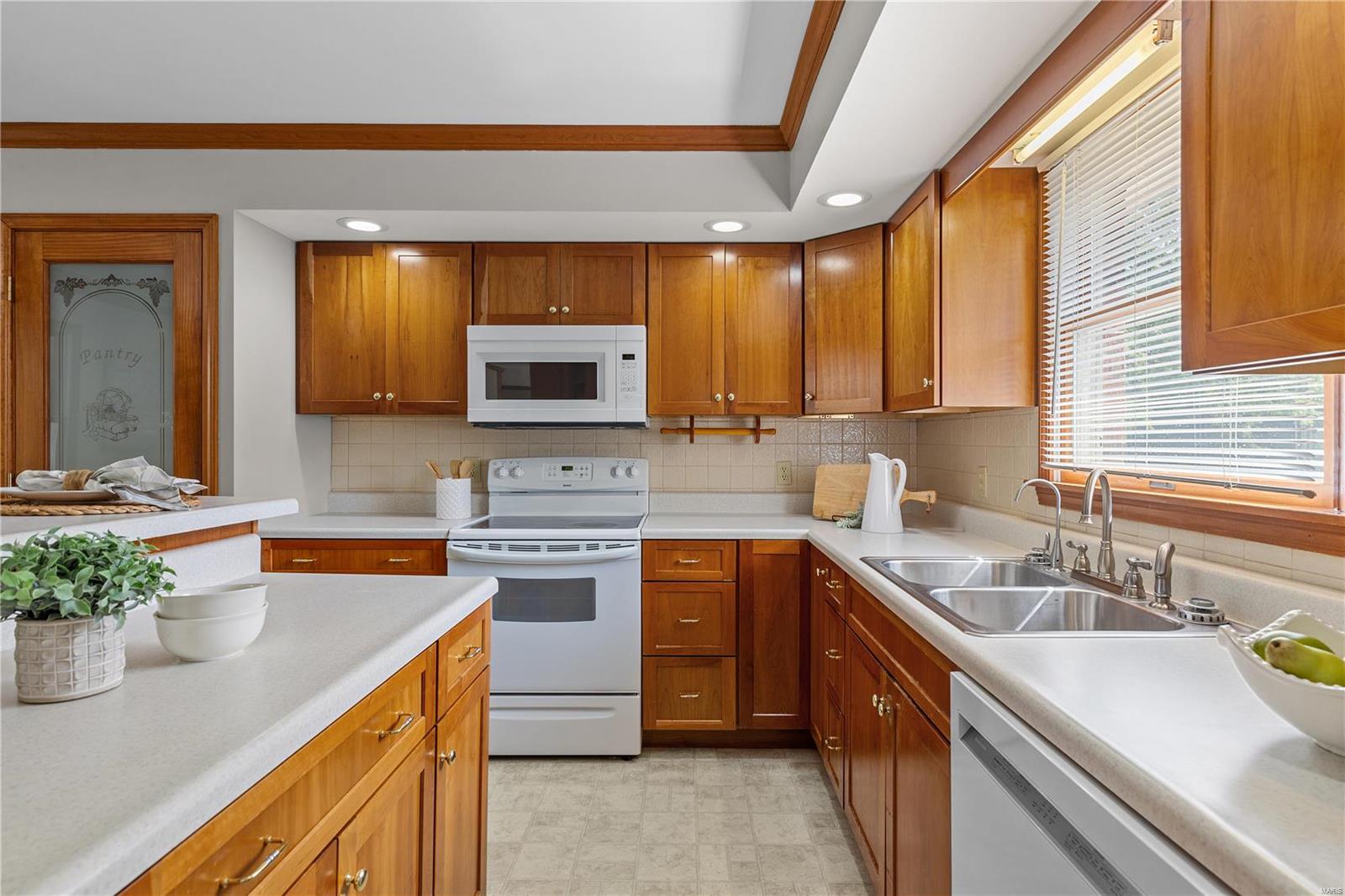 947 O'Fallon Road Weldon Spring, MO 63304 - Photo 8 of 27 Gallery Image 8