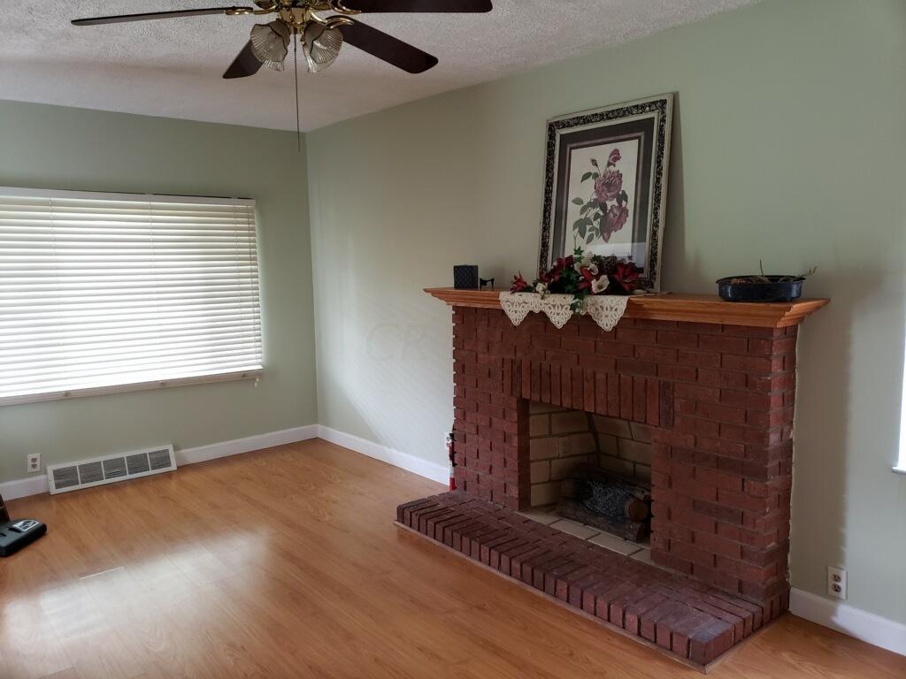268 Demorest Road Columbus, OH 43204 - Photo 3 of 10