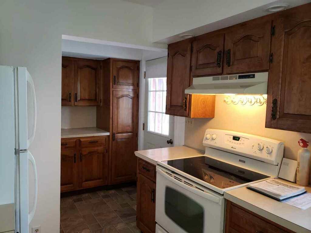 268 Demorest Road Columbus, OH 43204 - Photo 5 of 10
