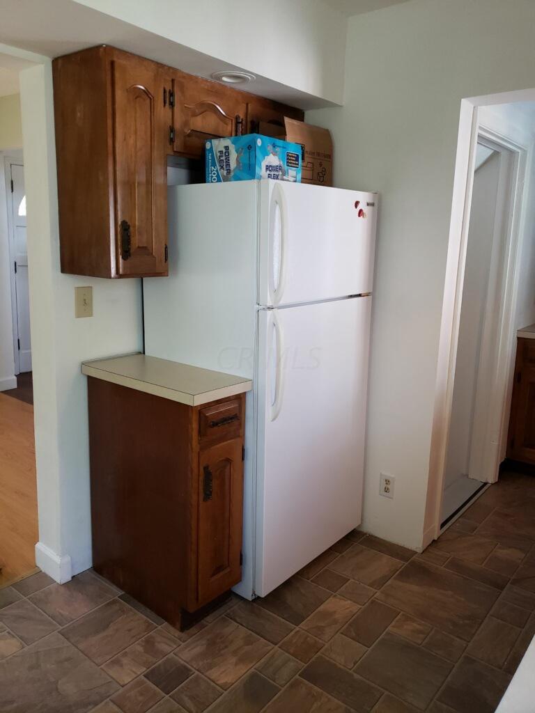 268 Demorest Road Columbus, OH 43204 - Photo 6 of 10