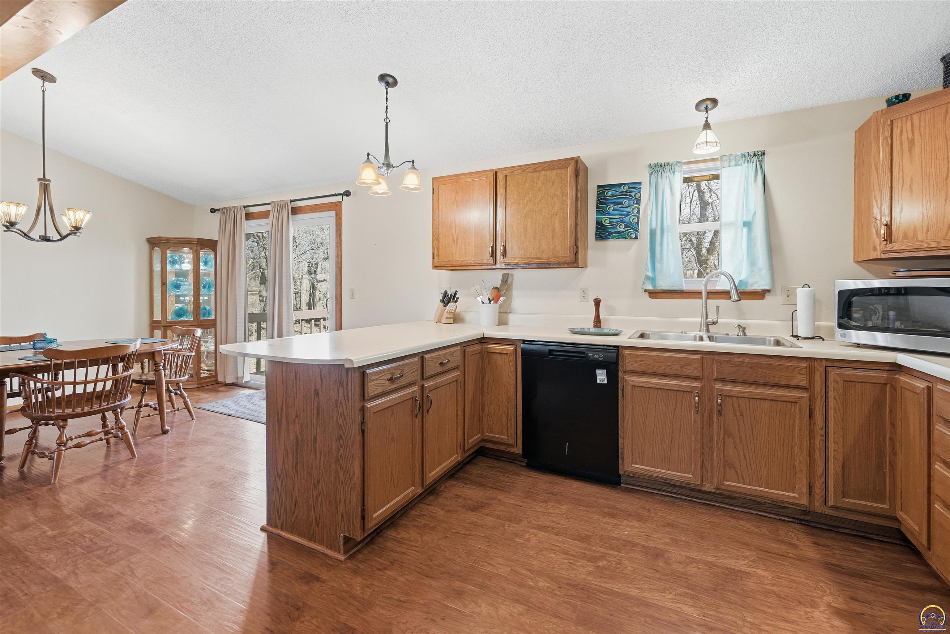 12178 Q Road Hoyt, KS 66440 - Photo 9 of 31