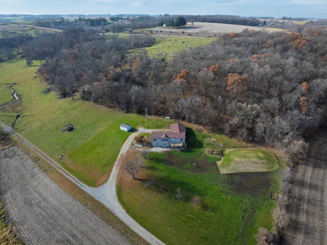 $325,000 | 36308 Edgewood Road, Harmony, MN 55939