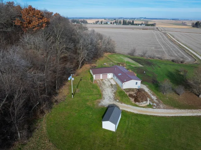 $325,000 | 36308 Edgewood Road, Harmony, MN 55939