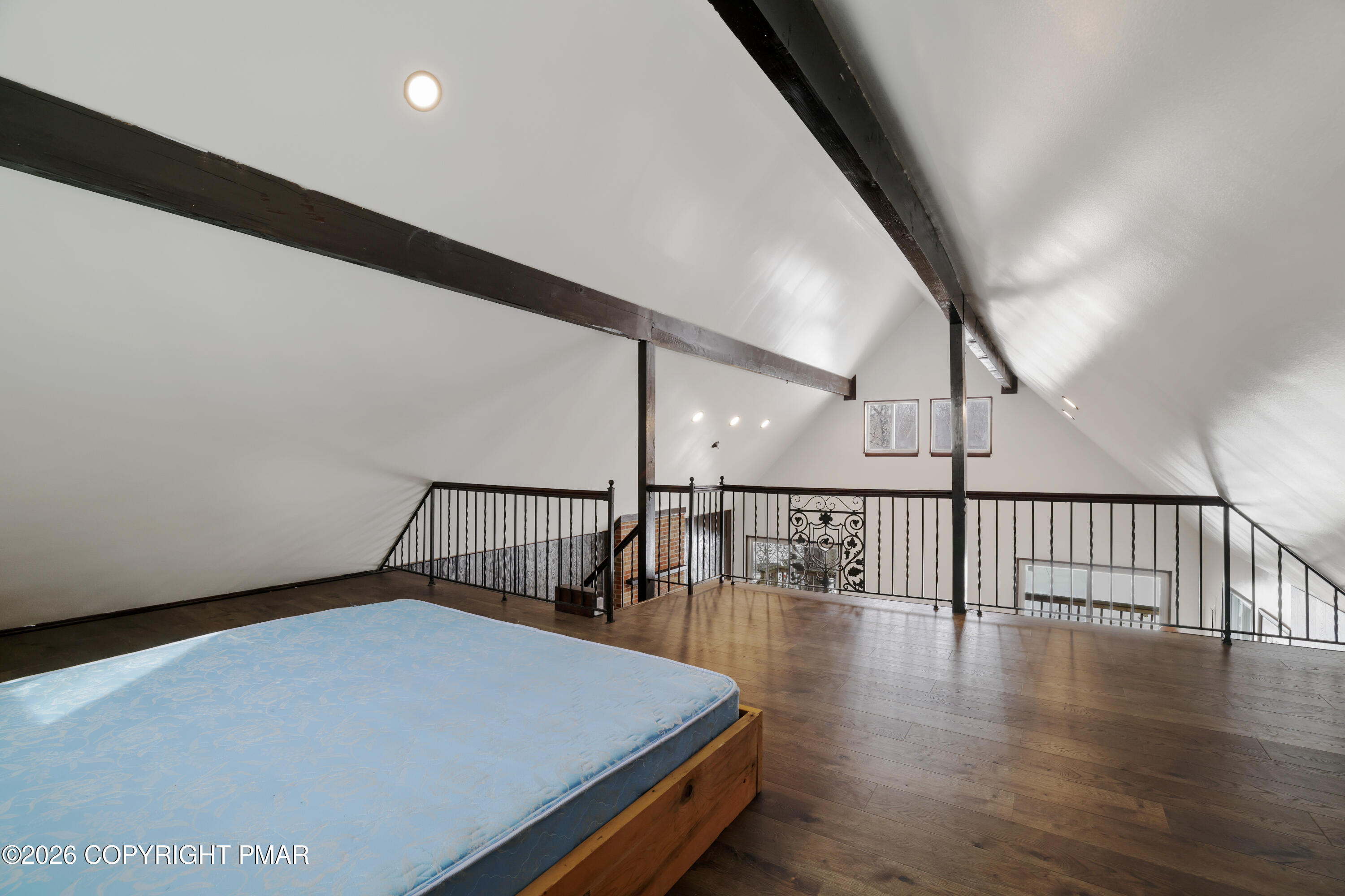 1095 Deer Run East Bushkill, PA 18324 - Photo 23 of 40 13-RBP52219