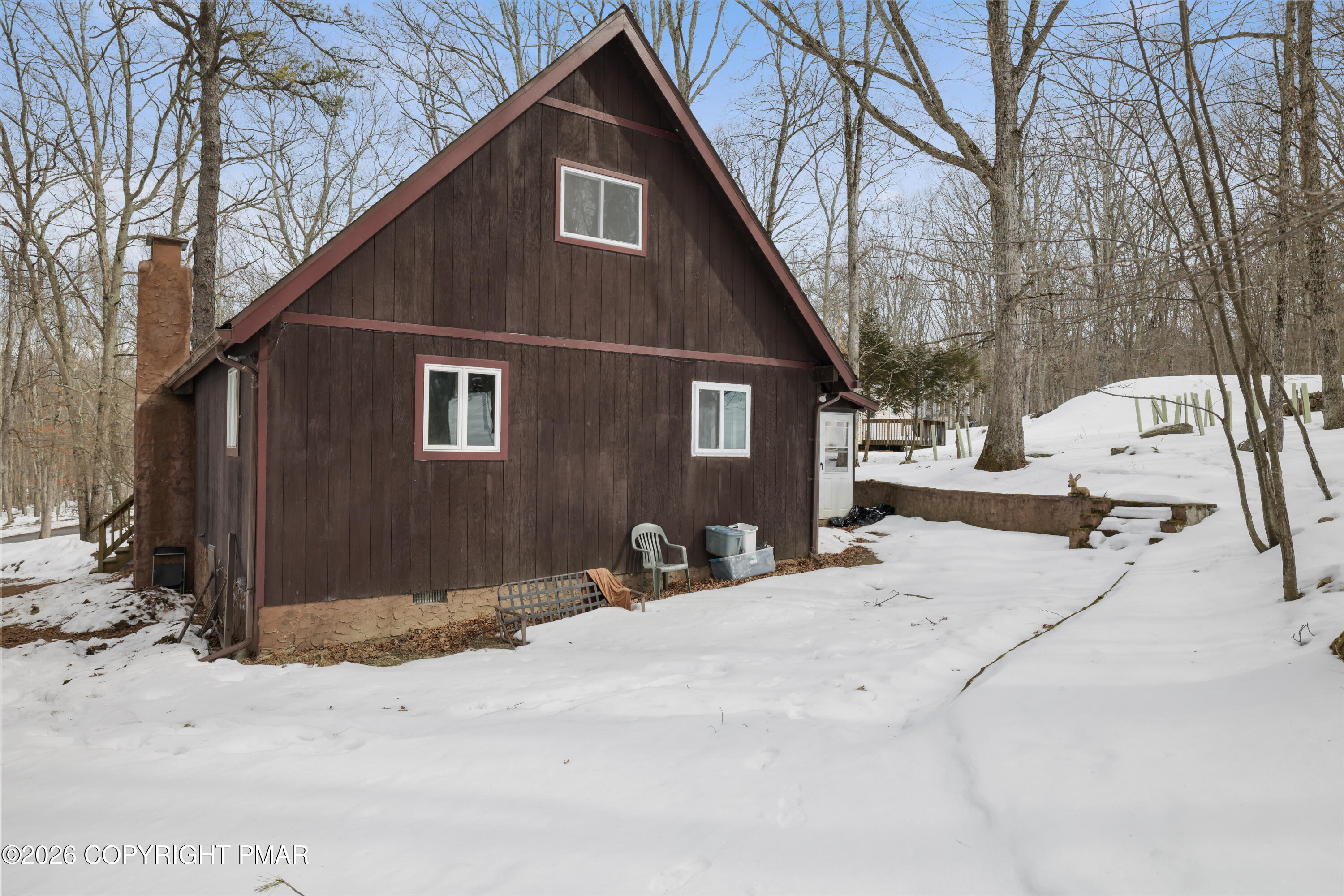 1095 Deer Run East Bushkill, PA 18324 - Photo 28 of 40 02-RBP52279